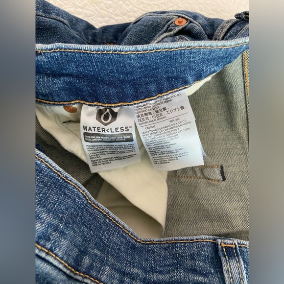 Levis 502 Jeans Mens 34x32 Blue Straight Medium Wash Zipper Fly Denim - Picture 3 of 6